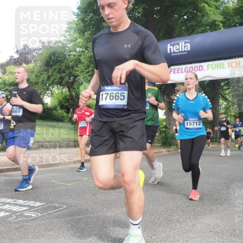29.06.2025 - hella hamburg halbmarathon KatJ http://msf.ph/oto/8304647 29.06.2025 10:43:42 Zwischen KM18-KM19 1583, 6272, 6399, 7659, 8669 meine-sportfotos.de