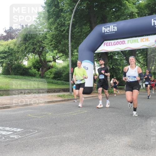 29.06.2025 - hella hamburg halbmarathon KatJ http://msf.ph/oto/8304728 29.06.2025 10:43:44 Zwischen KM18-KM19 1583, 4167, 6272, 6399, 7659, 7716, 8652, 8669 meine-sportfotos.de