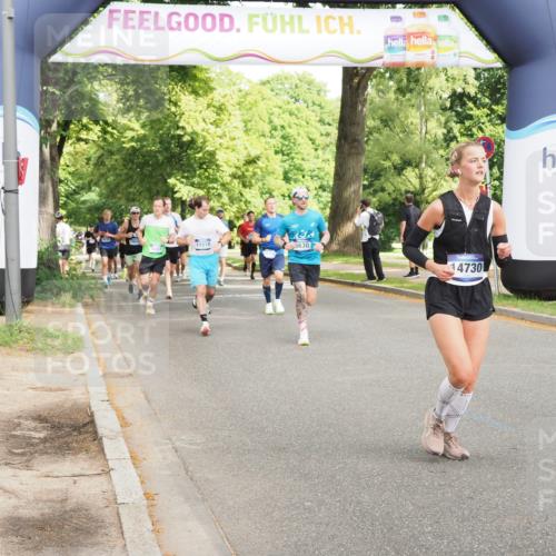 29.06.2025 - hella hamburg halbmarathon MichiJ http://msf.ph/oto/8304748 29.06.2025 10:35:12 Zwischen KM18-KM19 1613, 2213, 2274, 2284, 4528, 12679, 14730, 15309, 15923, 18104, 18882 meine-sportfotos.de