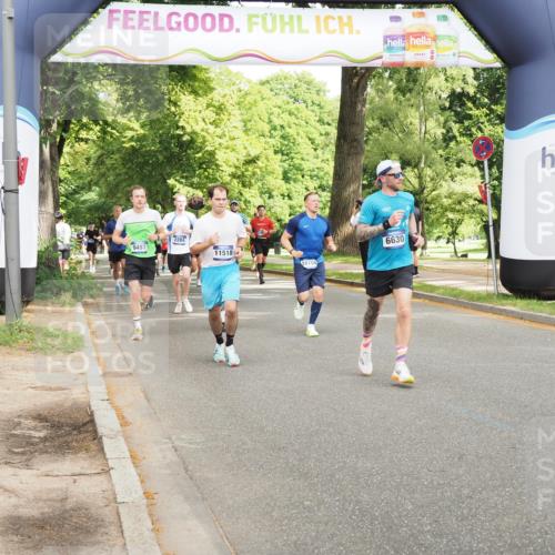 29.06.2025 - hella hamburg halbmarathon MichiJ http://msf.ph/oto/8304868 29.06.2025 10:35:13 Zwischen KM18-KM19 1613, 2213, 2284, 6630, 9262, 11518, 12679, 14730, 15923, 18104, 18882 meine-sportfotos.de