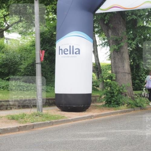 29.06.2025 - hella hamburg halbmarathon KatJ http://msf.ph/oto/8305027 29.06.2025 10:14:24 Zwischen KM18-KM19 5301 meine-sportfotos.de