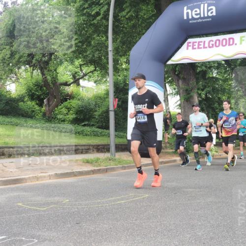 29.06.2025 - hella hamburg halbmarathon KatJ http://msf.ph/oto/8305030 29.06.2025 10:43:50 Zwischen KM18-KM19 1563, 2417, 3836, 4167, 5033, 6416, 7716, 8542, 8652 meine-sportfotos.de