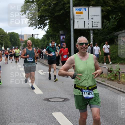29.06.2025 - hella hamburg halbmarathon Yannick Fuchs http://msf.ph/oto/8305098 29.06.2025 10:50:12 20KM 1130, 1180, 1877, 2083, 2378, 2982, 3042, 3048, 4152, 4594, 4813, 5287, 5465, 5570, 5721, 5744, 6759, 7037, 7547, 7646, 8311, 8330, 8863, 8968, 8996, 9246, 9622, 9903, 10084, 10093, 10665, 11143, 11309, 11554, 11638, 11870, 12515, 12858, 13691, 14363, 14461, 14588, 14867, 15134, 15407, 16008, 16009, 16043, 16121, 16434, 16620, 16625, 17268, 17468, 17660, 17993, 18117, 18125, 18531, 18634, 18867, 18966 meine-sportfotos.de
