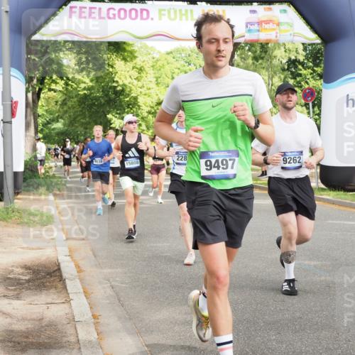 29.06.2025 - hella hamburg halbmarathon MichiJ http://msf.ph/oto/8305121 29.06.2025 10:35:15 Zwischen KM18-KM19 2284, 6630, 9262, 9497, 9538, 10122, 11518, 12679, 14730, 15923, 17451, 18104 meine-sportfotos.de