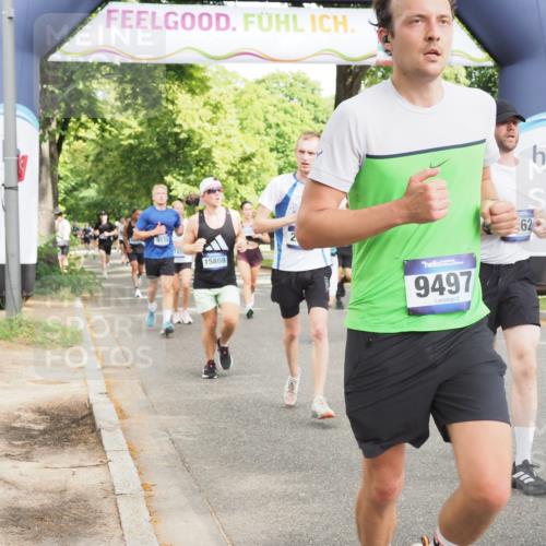 29.06.2025 - hella hamburg halbmarathon MichiJ http://msf.ph/oto/8305174 29.06.2025 10:35:16 Zwischen KM18-KM19 2284, 3213, 6630, 9262, 9497, 9538, 10122, 11518, 12679, 14730, 15808, 17451, 18104 meine-sportfotos.de