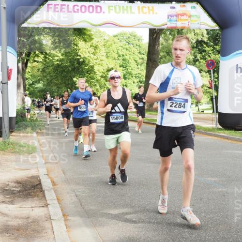 29.06.2025 - hella hamburg halbmarathon MichiJ http://msf.ph/oto/8305250 29.06.2025 10:35:16 Zwischen KM18-KM19 2284, 3213, 6630, 9262, 9497, 9538, 10122, 11518, 12679, 14730, 15808, 17451, 18104 meine-sportfotos.de