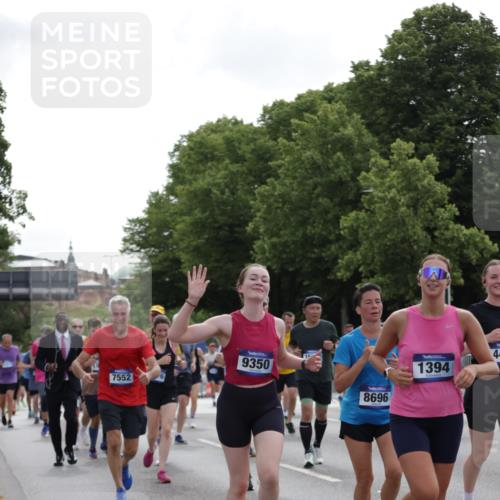29.06.2025 - hella hamburg halbmarathon Jannik Wohlers http://msf.ph/oto/8305489 29.06.2025 10:37:44 Lombardsbrücke 1196, 1394, 1457, 1596, 1742, 1901, 1966, 2498, 2786, 3242, 3716, 3880, 4414, 4921, 5300, 5713, 6199, 6200, 6697, 6751, 6930, 7118, 7165, 7244, 7552, 7629, 7914, 8198, 8199, 8539, 8615, 8696, 9350, 9391, 10025, 10584, 11152, 11421, 11456, 11457, 11479, 11812, 12573, 12892, 12997, 13103, 13442, 14016, 14163, 15329, 15355, 15417, 15562, 15762, 16061, 16211, 16220, 16360, 16658, 16876, 17053, 18572, 18592, 18937 meine-sportfotos.de