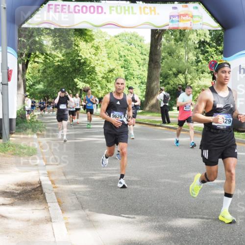 29.06.2025 - hella hamburg halbmarathon MichiJ http://msf.ph/oto/8305517 29.06.2025 10:35:20 Zwischen KM18-KM19 2284, 3213, 4093, 6630, 6716, 9262, 9497, 9538, 9626, 10122, 10969, 10988, 11283, 11518, 15333, 15629, 15808, 17451, 18104 meine-sportfotos.de