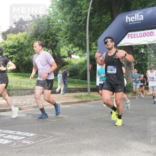 29.06.2025 - hella hamburg halbmarathon KatJ http://msf.ph/oto/8305529 29.06.2025 10:43:54 Zwischen KM18-KM19 1563, 2417, 2676, 3836, 4940, 5033, 6416, 8542 meine-sportfotos.de