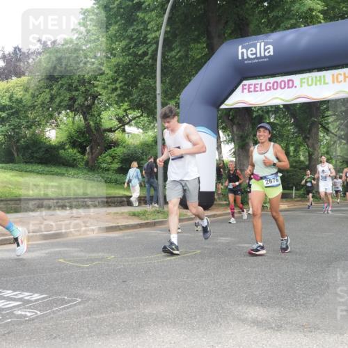 29.06.2025 - hella hamburg halbmarathon KatJ http://msf.ph/oto/8305669 29.06.2025 10:43:55 Zwischen KM18-KM19 1563, 2417, 2676, 3836, 4940, 5570, 6416, 8542 meine-sportfotos.de
