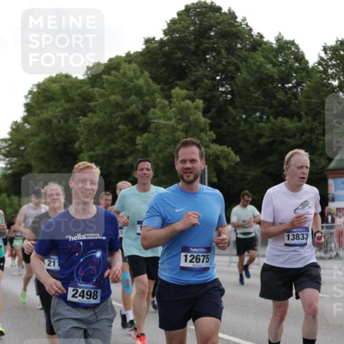 29.06.2025 - hella hamburg halbmarathon Jannik Wohlers http://msf.ph/oto/8306416 29.06.2025 10:37:57 Lombardsbrücke 1196, 1457, 1596, 1742, 1791, 1966, 2113, 2151, 2498, 3010, 3094, 3095, 3242, 3286, 3338, 3635, 3636, 3716, 3777, 3841, 4139, 4155, 4159, 4883, 5085, 5089, 5155, 5300, 5735, 6200, 6751, 6930, 7117, 7165, 7552, 7692, 7868, 7914, 8718, 9424, 9699, 10584, 11728, 11812, 12116, 12573, 12675, 12677, 13000, 13200, 13823, 13833, 14016, 14163, 14406, 15101, 15355, 15417, 15644, 16061, 16174, 16214, 16465, 16658, 16708, 16876, 16942, 17053, 17091, 18709 meine-sportfotos.de