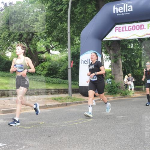 29.06.2025 - hella hamburg halbmarathon KatJ http://msf.ph/oto/8306562 29.06.2025 10:44:02 Zwischen KM18-KM19 2883, 4833, 4951, 5570, 6835 meine-sportfotos.de