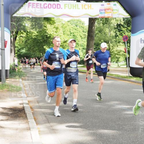 29.06.2025 - hella hamburg halbmarathon MichiJ http://msf.ph/oto/8306581 29.06.2025 10:35:33 Zwischen KM18-KM19 3852, 12685, 12870, 14482, 15350, 15478, 15479, 15573, 18297, 18922 meine-sportfotos.de