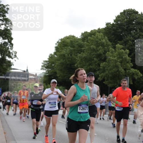 29.06.2025 - hella hamburg halbmarathon Jannik Wohlers http://msf.ph/oto/8306746 29.06.2025 10:37:59 Lombardsbrücke 1196, 1457, 1596, 1721, 1742, 1791, 1966, 2113, 2151, 2498, 3010, 3094, 3095, 3242, 3286, 3338, 3635, 3636, 3716, 3777, 3841, 4139, 4155, 4159, 4883, 5085, 5089, 5155, 5300, 5617, 5684, 5735, 6200, 6751, 6930, 7117, 7371, 7561, 7692, 7868, 7914, 8635, 8718, 9424, 9699, 10584, 11728, 11812, 12116, 12675, 12677, 13000, 13200, 13823, 13833, 14016, 14096, 14406, 15101, 15417, 15644, 16061, 16174, 16214, 16465, 16708, 16942, 17091, 17478, 18709 meine-sportfotos.de