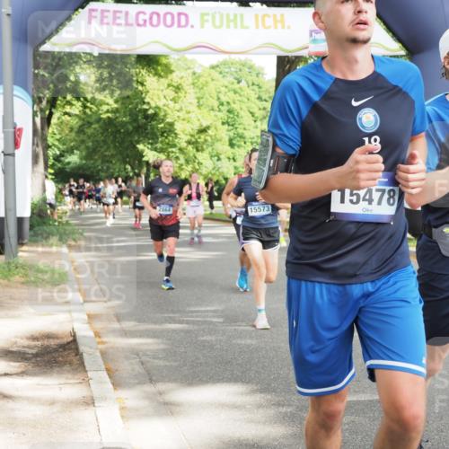 29.06.2025 - hella hamburg halbmarathon MichiJ http://msf.ph/oto/8306781 29.06.2025 10:35:34 Zwischen KM18-KM19 3852, 12685, 12870, 15350, 15478, 15479, 15573, 18297, 18922 meine-sportfotos.de