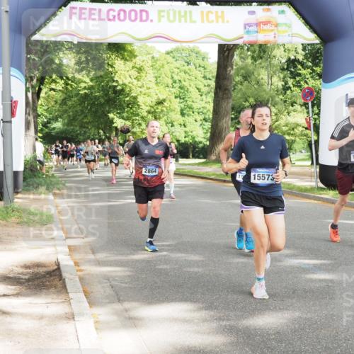 29.06.2025 - hella hamburg halbmarathon MichiJ http://msf.ph/oto/8306894 29.06.2025 10:35:35 Zwischen KM18-KM19 2864, 3852, 5362, 6168, 12870, 15350, 15478, 15479, 15573, 18297, 18922 meine-sportfotos.de