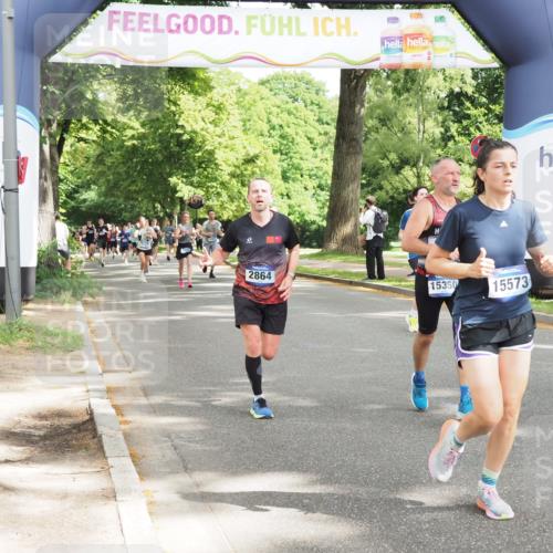 29.06.2025 - hella hamburg halbmarathon MichiJ http://msf.ph/oto/8306988 29.06.2025 10:35:35 Zwischen KM18-KM19 2864, 3852, 5362, 6168, 12870, 15350, 15478, 15479, 15573, 18297, 18922 meine-sportfotos.de
