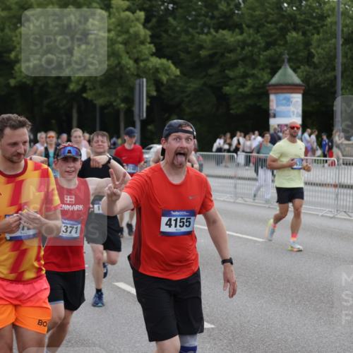 29.06.2025 - hella hamburg halbmarathon Jannik Wohlers http://msf.ph/oto/8307037 29.06.2025 10:38:07 Lombardsbrücke 1721, 1791, 2113, 2151, 2576, 2660, 3010, 3094, 3095, 3216, 3286, 3323, 3338, 3635, 3636, 3726, 3777, 3841, 4028, 4139, 4155, 4159, 4259, 4260, 4316, 4883, 5085, 5089, 5155, 5617, 5684, 5735, 5913, 6695, 6696, 6875, 7117, 7148, 7371, 7561, 7692, 7868, 8635, 8718, 9004, 9424, 9699, 11635, 11697, 11728, 12075, 12116, 12577, 12677, 13000, 13200, 13823, 13833, 14096, 15101, 15644, 16174, 16214, 16708, 17091, 17250, 17333, 17478, 18471, 18709 meine-sportfotos.de