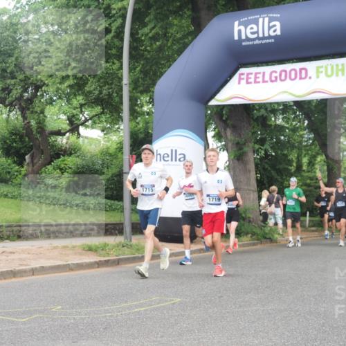 29.06.2025 - hella hamburg halbmarathon KatJ http://msf.ph/oto/8307169 29.06.2025 10:44:06 Zwischen KM18-KM19 1715, 1719, 2883, 4467 meine-sportfotos.de