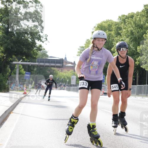 29.06.2025 - hella hamburg halbmarathon Jannik Wohlers http://msf.ph/oto/8307215 29.06.2025 08:57:47 Lombardsbrücke  meine-sportfotos.de