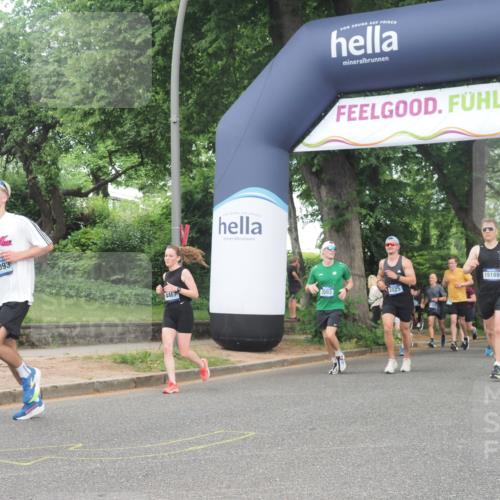 29.06.2025 - hella hamburg halbmarathon KatJ http://msf.ph/oto/8307343 29.06.2025 10:44:08 Zwischen KM18-KM19 1715, 1719, 2025, 2883, 3093, 4467 meine-sportfotos.de