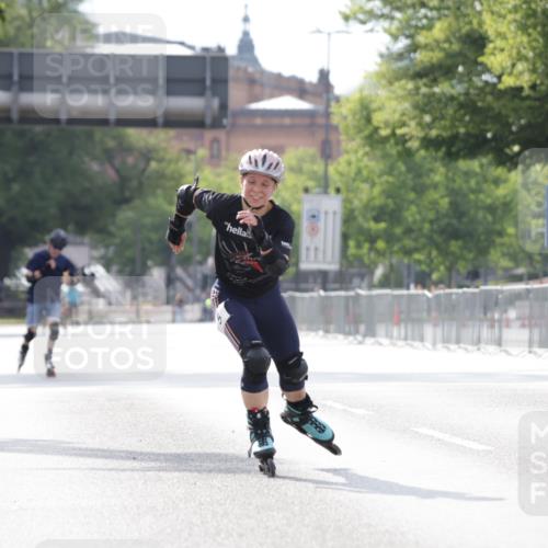 29.06.2025 - hella hamburg halbmarathon Jannik Wohlers http://msf.ph/oto/8307404 29.06.2025 08:57:49 Lombardsbrücke  meine-sportfotos.de