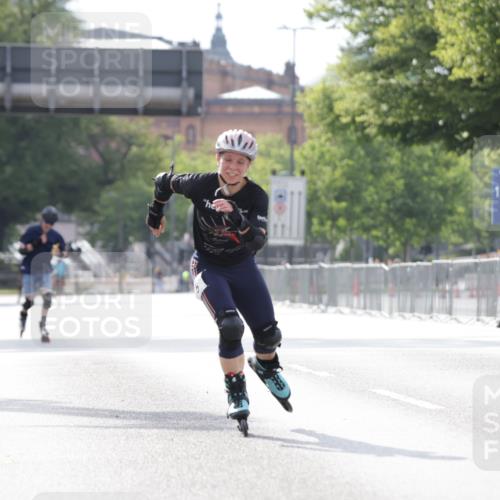 29.06.2025 - hella hamburg halbmarathon Jannik Wohlers http://msf.ph/oto/8307414 29.06.2025 08:57:49 Lombardsbrücke  meine-sportfotos.de