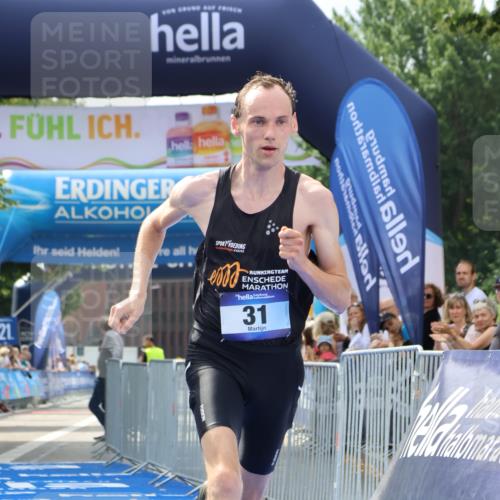 29.06.2025 - hella hamburg halbmarathon Strokosch-Dieckow http://msf.ph/oto/8307460 29.06.2025 10:14:00 Ziel 31, 42, 14689 meine-sportfotos.de