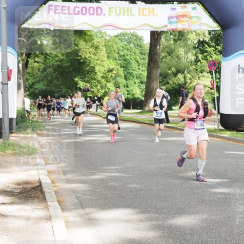 29.06.2025 - hella hamburg halbmarathon MichiJ http://msf.ph/oto/8307470 29.06.2025 10:35:38 Zwischen KM18-KM19 1696, 2864, 3747, 5362, 6168, 12870, 15350, 15478, 15479, 15573, 16175, 18297, 18922 meine-sportfotos.de