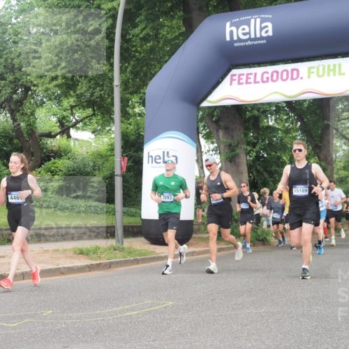 29.06.2025 - hella hamburg halbmarathon KatJ http://msf.ph/oto/8307473 29.06.2025 10:44:09 Zwischen KM18-KM19 1715, 1719, 1833, 2025, 3093, 4467 meine-sportfotos.de