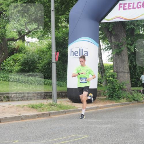 29.06.2025 - hella hamburg halbmarathon KatJ http://msf.ph/oto/8307522 29.06.2025 10:14:48 Zwischen KM18-KM19 5612 meine-sportfotos.de