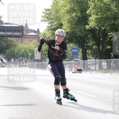 29.06.2025 - hella hamburg halbmarathon Jannik Wohlers http://msf.ph/oto/8307542 29.06.2025 08:57:50 Lombardsbrücke  meine-sportfotos.de