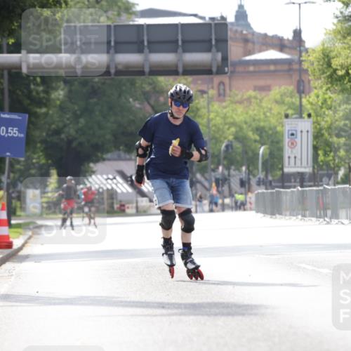 29.06.2025 - hella hamburg halbmarathon Jannik Wohlers http://msf.ph/oto/8307607 29.06.2025 08:57:53 Lombardsbrücke  meine-sportfotos.de