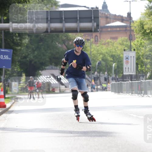29.06.2025 - hella hamburg halbmarathon Jannik Wohlers http://msf.ph/oto/8307661 29.06.2025 08:57:53 Lombardsbrücke  meine-sportfotos.de