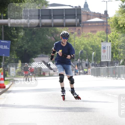 29.06.2025 - hella hamburg halbmarathon Jannik Wohlers http://msf.ph/oto/8307690 29.06.2025 08:57:53 Lombardsbrücke  meine-sportfotos.de