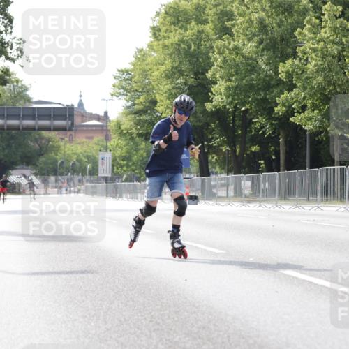 29.06.2025 - hella hamburg halbmarathon Jannik Wohlers http://msf.ph/oto/8307878 29.06.2025 08:57:55 Lombardsbrücke  meine-sportfotos.de