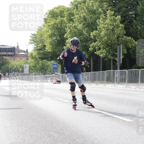 29.06.2025 - hella hamburg halbmarathon Jannik Wohlers http://msf.ph/oto/8308036 29.06.2025 08:57:56 Lombardsbrücke  meine-sportfotos.de