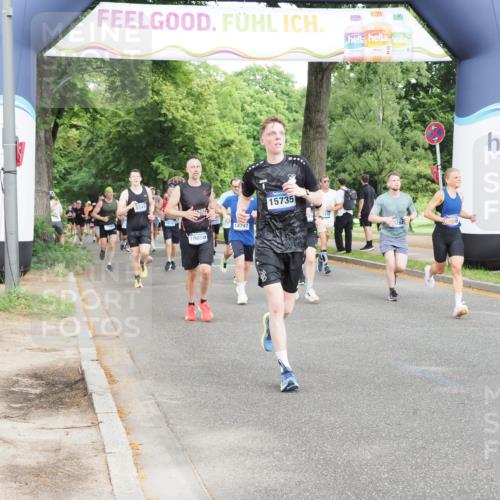 29.06.2025 - hella hamburg halbmarathon MichiJ http://msf.ph/oto/8308088 29.06.2025 10:35:47 Zwischen KM18-KM19 2839, 2869, 2953, 6009, 9482, 10000, 15735, 15784, 16592, 16766 meine-sportfotos.de