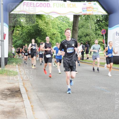 29.06.2025 - hella hamburg halbmarathon MichiJ http://msf.ph/oto/8308099 29.06.2025 10:35:47 Zwischen KM18-KM19 2839, 2869, 2953, 6009, 9482, 10000, 15735, 15784, 16592, 16766 meine-sportfotos.de