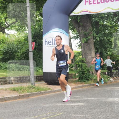 29.06.2025 - hella hamburg halbmarathon KatJ http://msf.ph/oto/8308231 29.06.2025 10:14:57 Zwischen KM18-KM19  meine-sportfotos.de