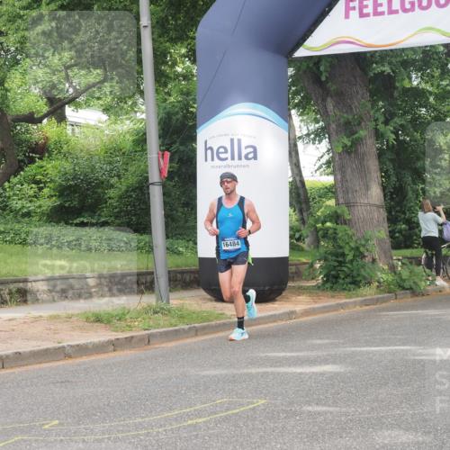 29.06.2025 - hella hamburg halbmarathon KatJ http://msf.ph/oto/8308369 29.06.2025 10:14:58 Zwischen KM18-KM19  meine-sportfotos.de