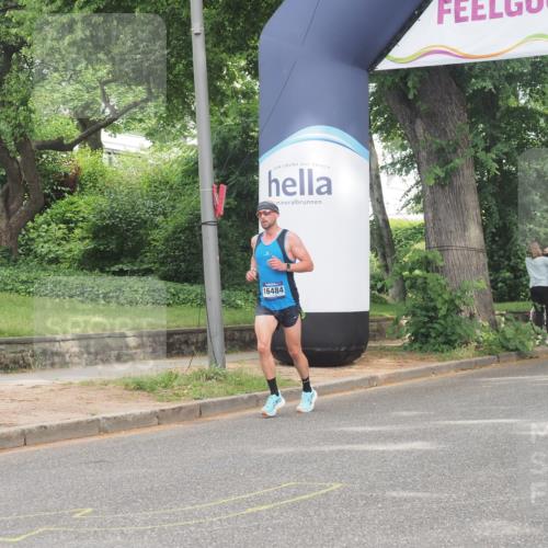 29.06.2025 - hella hamburg halbmarathon KatJ http://msf.ph/oto/8308403 29.06.2025 10:14:58 Zwischen KM18-KM19  meine-sportfotos.de