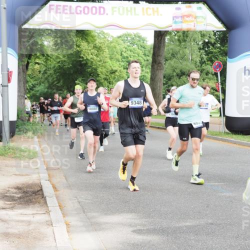 29.06.2025 - hella hamburg halbmarathon MichiJ http://msf.ph/oto/8308514 29.06.2025 10:35:50 Zwischen KM18-KM19 2708, 2839, 2869, 2953, 4553, 6009, 9348, 10000, 11211, 12549, 14797, 15735, 15784, 16592, 17915, 18430, 18887 meine-sportfotos.de