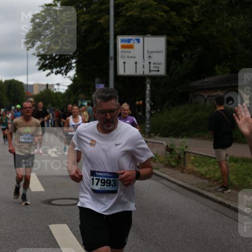 29.06.2025 - hella hamburg halbmarathon Yannick Fuchs http://msf.ph/oto/8308573 29.06.2025 10:50:30 20KM 1583, 1955, 2083, 2741, 3413, 3836, 4152, 4594, 4813, 5418, 5492, 5570, 6399, 6416, 6835, 7037, 7547, 8393, 8542, 8652, 8669, 8968, 8996, 9246, 9727, 9884, 9903, 9907, 9934, 10084, 10093, 10665, 11212, 11870, 12348, 12440, 12590, 12712, 13394, 13666, 13691, 13750, 14408, 14588, 14678, 14867, 15097, 15407, 15431, 15695, 16008, 16009, 16121, 16620, 16634, 16679, 17268, 17660, 17993, 18208, 18719, 18867, 18899, 19091 meine-sportfotos.de