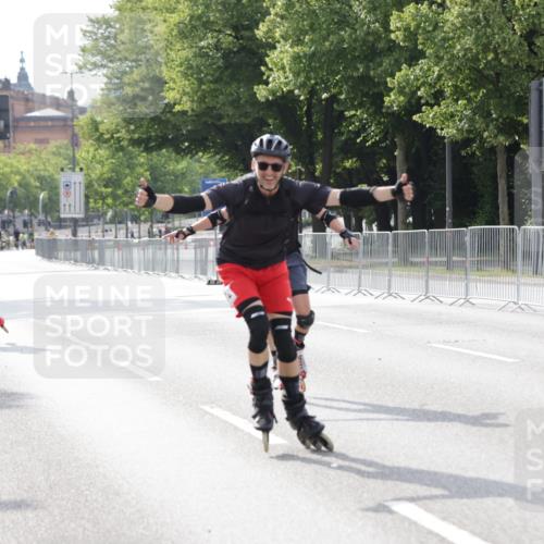 29.06.2025 - hella hamburg halbmarathon Jannik Wohlers http://msf.ph/oto/8308797 29.06.2025 08:58:07 Lombardsbrücke  meine-sportfotos.de