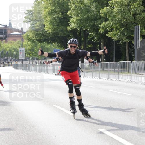 29.06.2025 - hella hamburg halbmarathon Jannik Wohlers http://msf.ph/oto/8308836 29.06.2025 08:58:07 Lombardsbrücke  meine-sportfotos.de