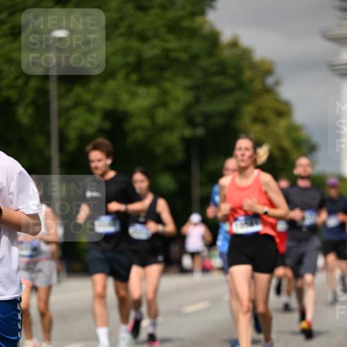 29.06.2025 - hella hamburg halbmarathon Dr. Thomas Lammeyer http://msf.ph/oto/8309114 29.06.2025 10:17:06 Kennedybrücke 1007, 1020, 1051, 1328, 1859, 4187, 4554, 5597, 5598, 6489, 7346, 7873, 8115, 8279, 9527, 10581 meine-sportfotos.de