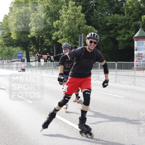 29.06.2025 - hella hamburg halbmarathon Jannik Wohlers http://msf.ph/oto/8309120 29.06.2025 08:58:08 Lombardsbrücke  meine-sportfotos.de