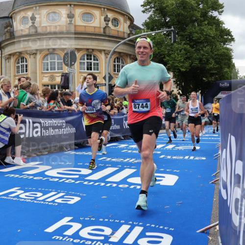 29.06.2025 - hella hamburg halbmarathon Strokosch-Dieckow http://msf.ph/oto/8309198 29.06.2025 10:56:42 Ziel 2378, 3836, 4152, 6416, 6759, 7037, 7646, 8311, 8744, 8825, 8996, 9488, 11083, 11870, 12509, 13816, 14369, 14461, 15134, 15145, 15431, 15712, 16008, 16009, 16043, 16121, 17133, 17259, 18340, 18634, 18899 meine-sportfotos.de