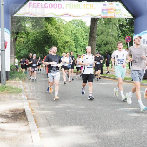 29.06.2025 - hella hamburg halbmarathon MichiJ http://msf.ph/oto/8309300 29.06.2025 10:35:53 Zwischen KM18-KM19 1460, 1884, 2708, 2839, 2953, 4324, 4553, 8234, 8927, 9348, 10000, 11211, 12549, 13183, 14797, 15784, 16592, 17007, 17172, 17915, 18430, 18887 meine-sportfotos.de
